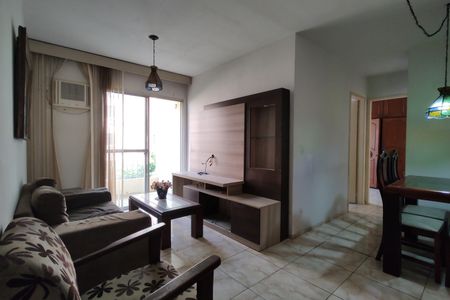 Apartamento para alugar com 70m², 2 quartos e 1 vagaSala