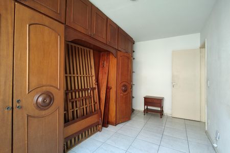 Apartamento para alugar com 70m², 2 quartos e 1 vagaQuarto 2 - Armários