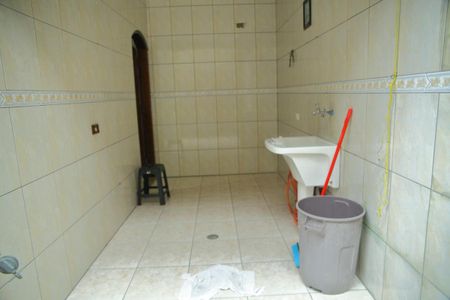 Casa para alugar com 240m², 3 quartos e 2 vagasÁrea de Serviço