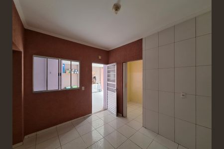 Casa para alugar com 60m², 2 quartos e 1 vaga Casa para alugar com 60m², 2 quartos e 1 vagaCozinha