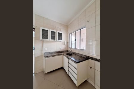 Casa para alugar com 80m², 1 quarto e 1 vaga Casa para alugar com 80m², 1 quarto e 1 vagaCozinha