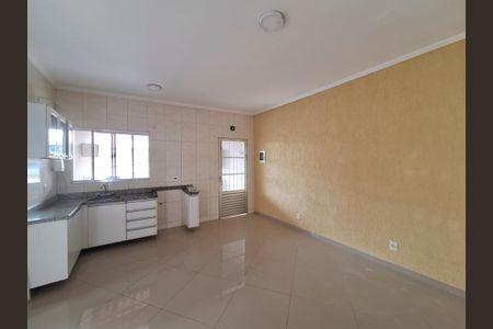 Casa para alugar com 80m², 1 quarto e 1 vaga Casa para alugar com 80m², 1 quarto e 1 vagaCozinha