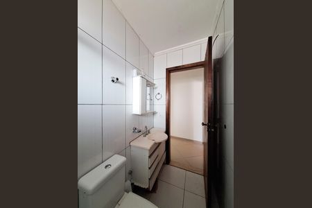 Casa para alugar com 80m², 1 quarto e 1 vaga Casa para alugar com 80m², 1 quarto e 1 vagaBanheiro
