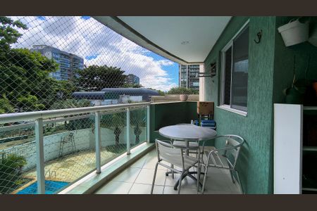 Varanda  de apartamento para alugar com 3 quartos, 71m² em Barra da Tijuca, Rio de Janeiro