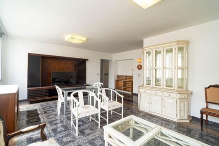 Apartamento à venda com 180m², 3 quartos e 1 vagaSala