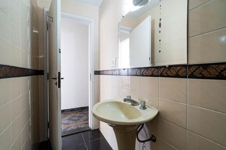 Apartamento à venda com 180m², 3 quartos e 1 vagaBanheiro 2