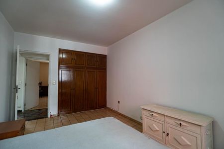 Apartamento à venda com 180m², 3 quartos e 1 vagaQuarto 2