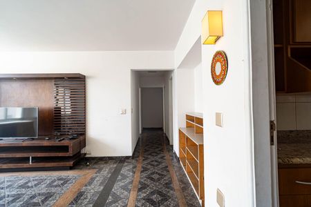 Apartamento à venda com 180m², 3 quartos e 1 vagaSala