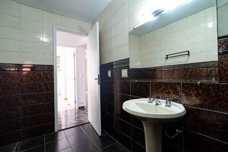 Apartamento à venda com 180m², 3 quartos e 1 vagaBanheiro 1