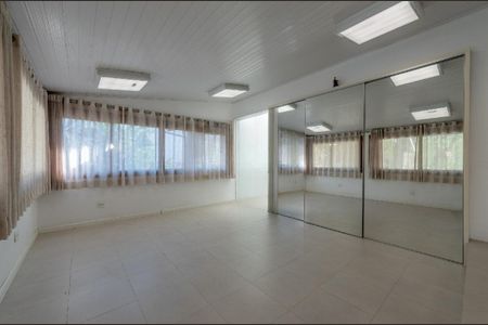 Casa para alugar com 500m², 3 quartos e 3 vagasQuarto 1