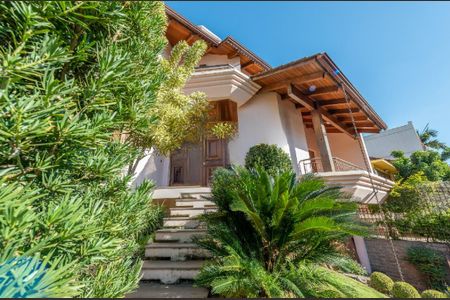 Casa para alugar com 500m², 3 quartos e 3 vagasÁrea Comum 