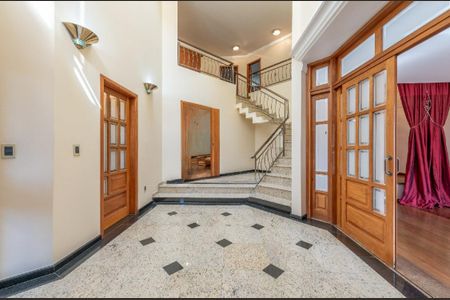 Casa para alugar com 500m², 3 quartos e 3 vagasÁrea Comum 