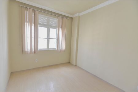 Quarto 1 de apartamento para alugar com 2 quartos, 80m² em Tijuca, Rio de Janeiro