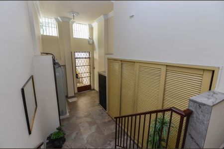 Apartamento para alugar com 80m², 2 quartos e sem vagaHall