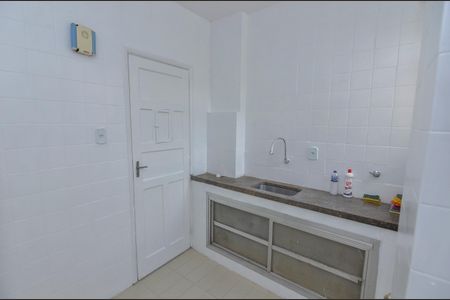 Apartamento para alugar com 80m², 2 quartos e sem vagaCozinha