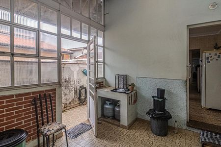 Casa para alugar com 200m², 3 quartos e 2 vagasquintal coberto_3