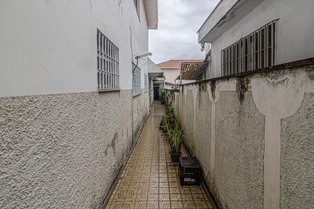 Casa para alugar com 200m², 3 quartos e 2 vagascorredor lateral_2