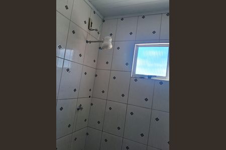 Banheiro  de kitnet/studio para alugar com 1 quarto, 49m² em Passo das Pedras, Porto Alegre