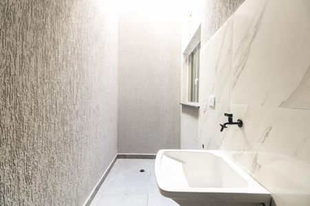 Casa à venda com 62m², 2 quartos e 1 vagaÁrea de Serviço 