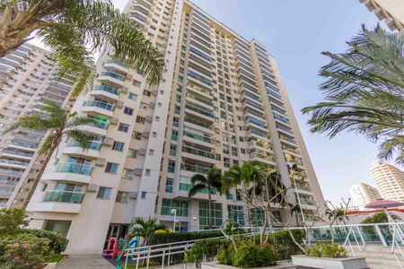 Apartamento para alugar com 124m², 3 quartos e 2 vagas Apartamento para alugar com 124m², 3 quartos e 2 vagasFachada