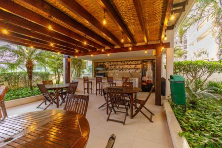 Apartamento para alugar com 124m², 3 quartos e 2 vagas Apartamento para alugar com 124m², 3 quartos e 2 vagasÁrea comum