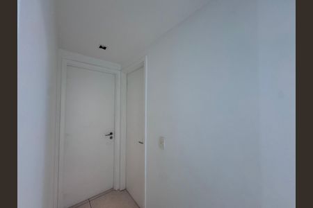Apartamento para alugar com 124m², 3 quartos e 2 vagas Apartamento para alugar com 124m², 3 quartos e 2 vagasCorredor