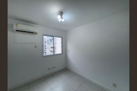 Apartamento para alugar com 124m², 3 quartos e 2 vagas Apartamento para alugar com 124m², 3 quartos e 2 vagasQuarto