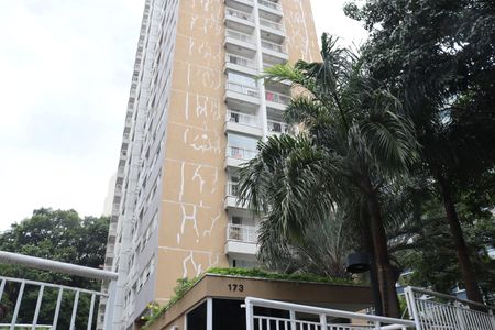 Apartamento para alugar com 67m², 2 quartos e 2 vagasFachada