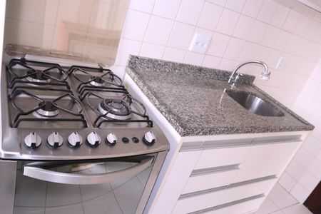 Apartamento para alugar com 67m², 2 quartos e 2 vagasCozinha