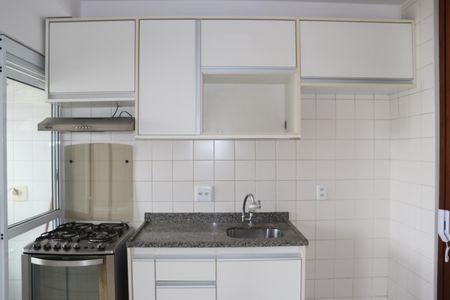 Apartamento para alugar com 67m², 2 quartos e 2 vagasCozinha