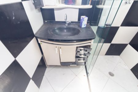 Casa para alugar com 82m², 2 quartos e 1 vaga Casa para alugar com 82m², 2 quartos e 1 vagaBanheiro