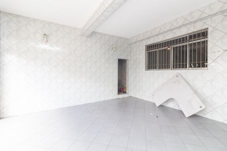 Casa para alugar com 82m², 2 quartos e 1 vaga Casa para alugar com 82m², 2 quartos e 1 vagaGaragem