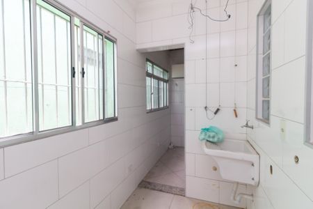 Casa para alugar com 82m², 2 quartos e 1 vaga Casa para alugar com 82m², 2 quartos e 1 vagaÁrea de Serviço