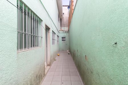 Casa para alugar com 82m², 2 quartos e 1 vaga Casa para alugar com 82m², 2 quartos e 1 vagaCorredor