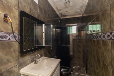 Casa para alugar com 82m², 2 quartos e 1 vaga Casa para alugar com 82m², 2 quartos e 1 vagaBanheiro 2