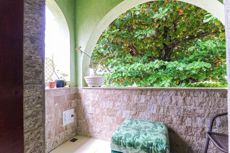 Apartamento à venda com 140m², 3 quartos e sem vaga Apartamento à venda com 140m², 3 quartos e sem vagaVaranda Quarto