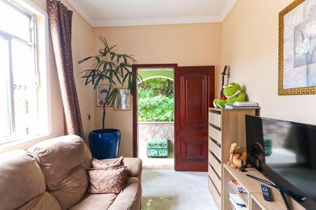 Apartamento à venda com 140m², 3 quartos e sem vaga Apartamento à venda com 140m², 3 quartos e sem vagaQuarto