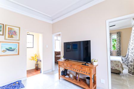 Apartamento à venda com 140m², 3 quartos e sem vaga Apartamento à venda com 140m², 3 quartos e sem vagaSala