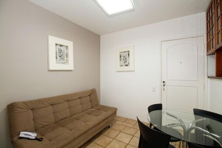 Apartamento para alugar com 40m², 2 quartos e 1 vaga Apartamento para alugar com 40m², 2 quartos e 1 vagaSala