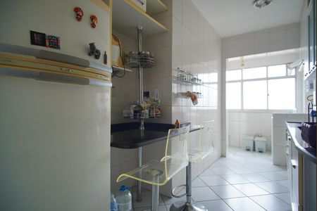 Apartamento para alugar com 90m², 3 quartos e 2 vagasCozinha