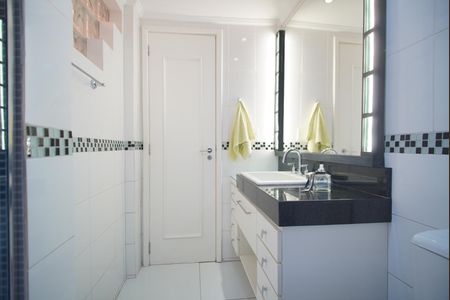 Apartamento para alugar com 90m², 3 quartos e 2 vagasBanheiro Corredor
