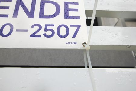 Apartamento à venda com 60m², 3 quartos e 1 vaga Apartamento à venda com 60m², 3 quartos e 1 vagaPlaca