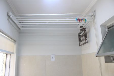 Apartamento à venda com 84m², 2 quartos e 2 vagasÁrea de Serviço