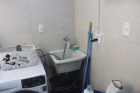 Apartamento à venda com 84m², 2 quartos e 2 vagasÁrea de Serviço