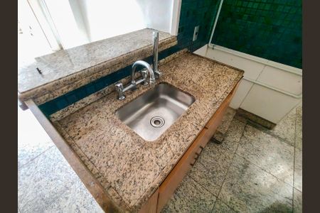 Apartamento à venda com 78m², 2 quartos e 1 vagaCozinha