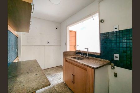 Apartamento à venda com 78m², 2 quartos e 1 vagaCozinha
