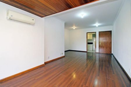 Sala  de apartamento para alugar com 3 quartos, 100m² em Bela Vista, Porto Alegre