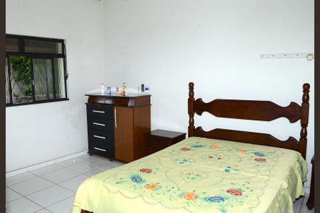 Casa à venda com 360m², 3 quartos e 4 vagasQuarto 2