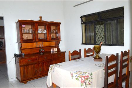 Casa à venda com 360m², 3 quartos e 4 vagasCopa