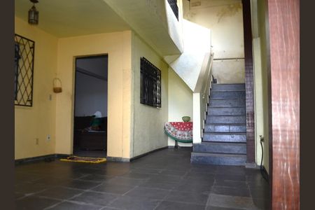 Casa à venda com 360m², 3 quartos e 4 vagasVaranda